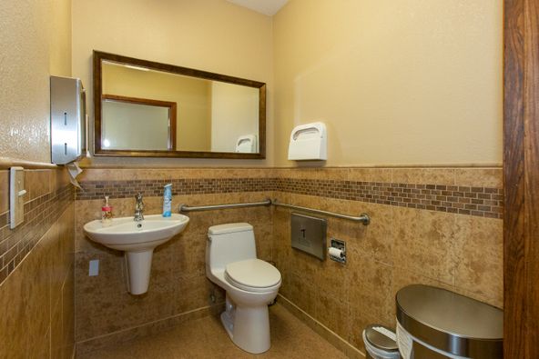 404 E Elm St, Caldwell, ID 83605